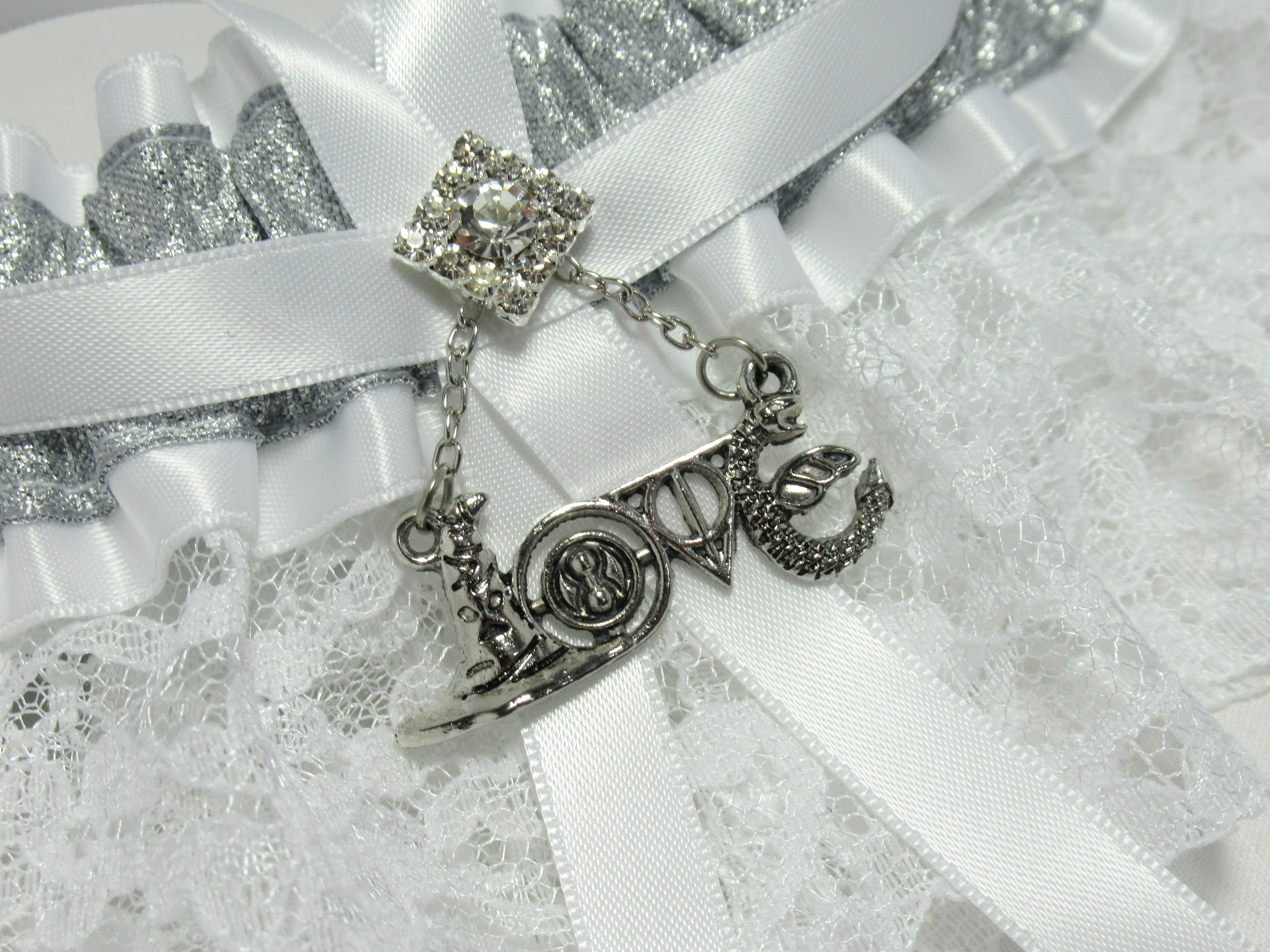 Harry Potter Deathly Hallow Love Lace Bridal Wedding Garter Set