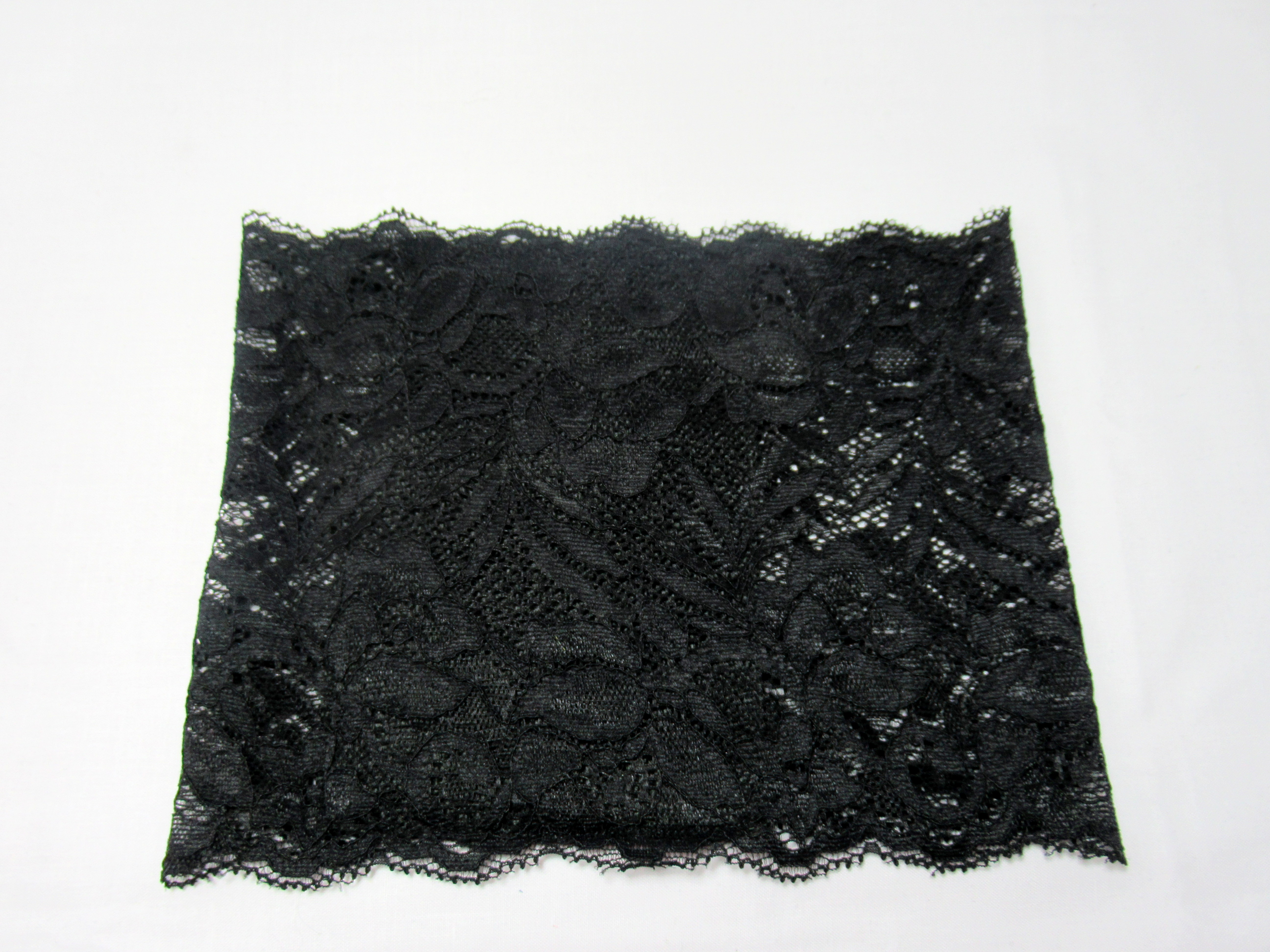 Lace Pocket Garter. Hands Free Pocket Pouch Garter. GracefulGarters