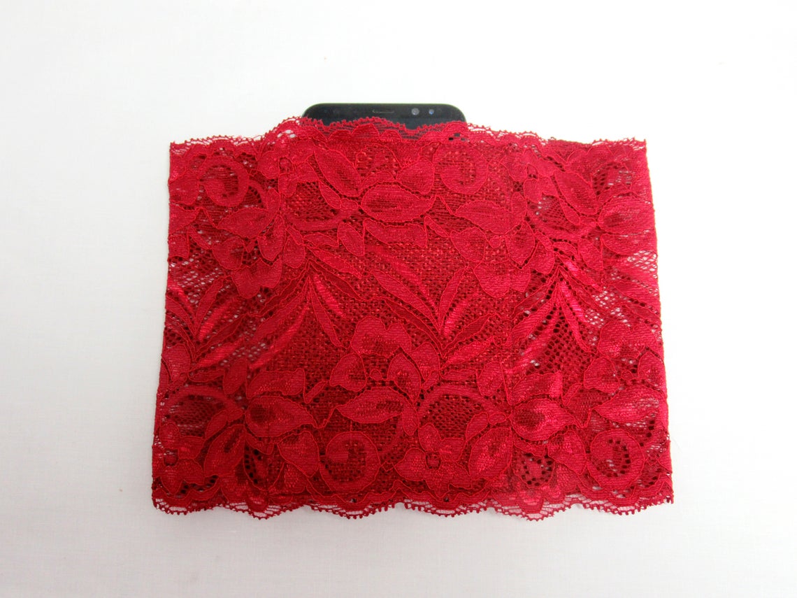 Lace Pocket Garter. Hands Free Pocket Pouch Garter. GracefulGarters