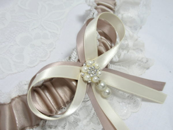 Vintage Inspired Pearl And Diamante Bridal Wedding Garter.