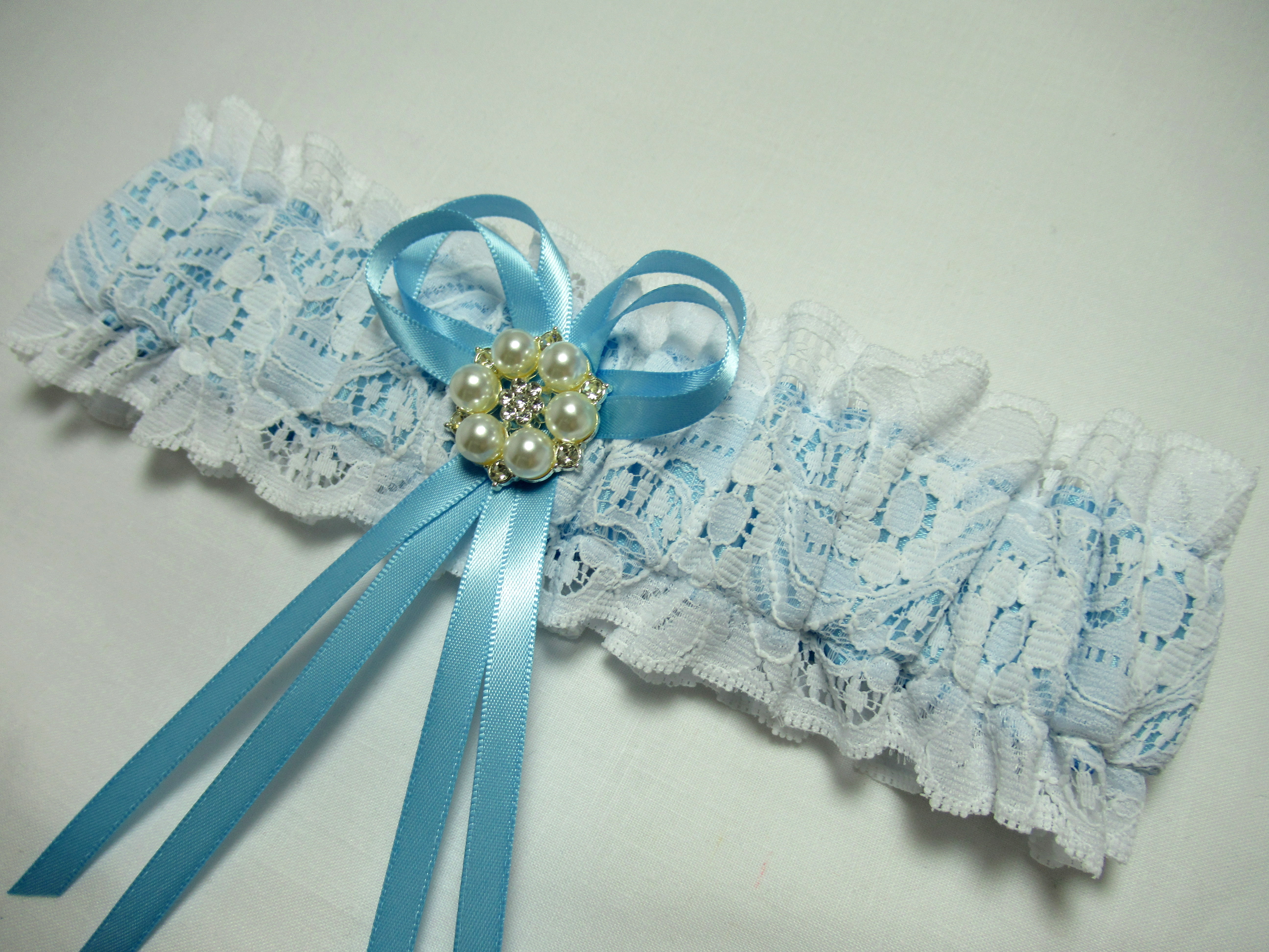 Vintage Inspired Blue & White Lace Bridal Wedding Garter. – GracefulGarters