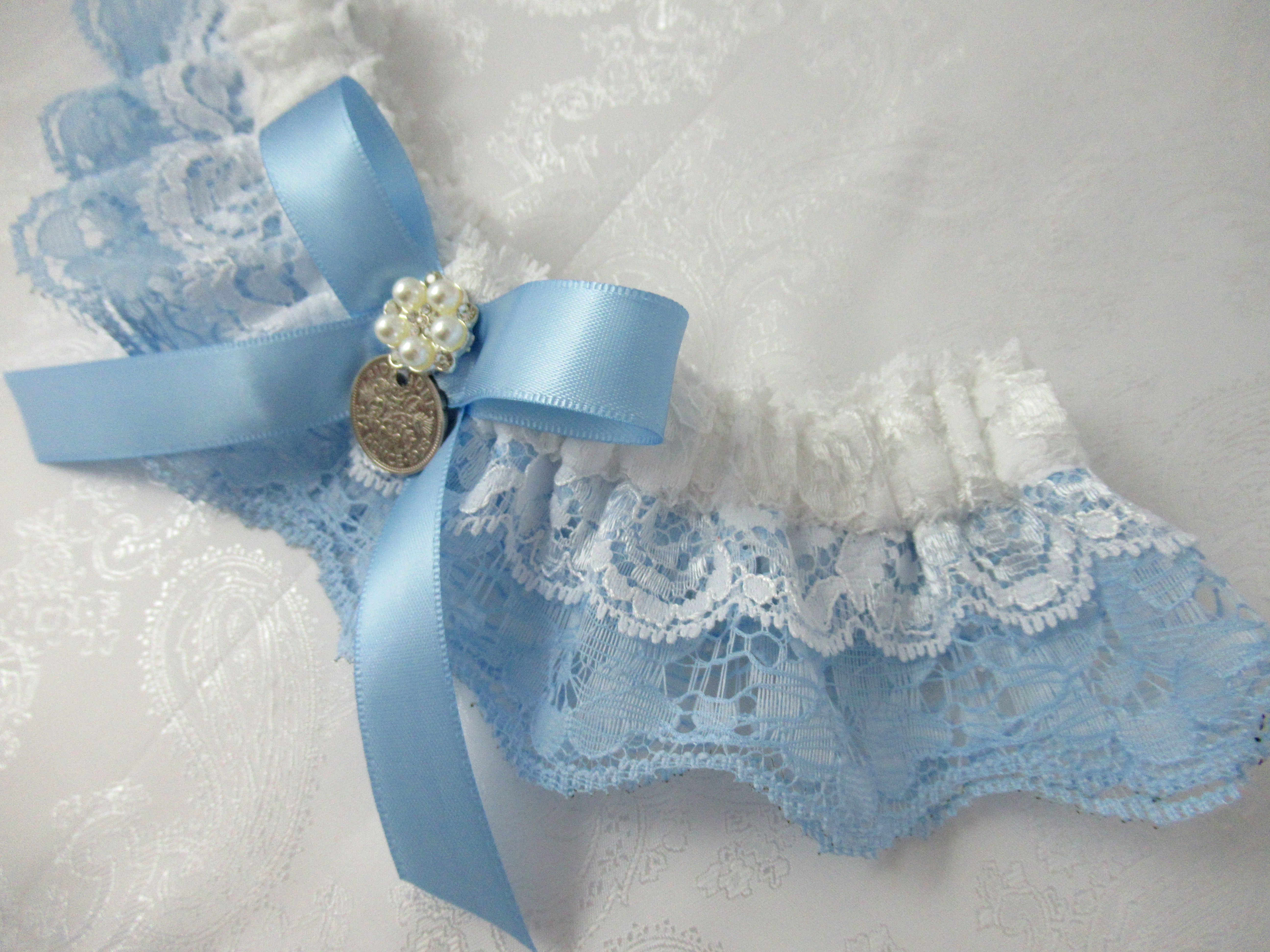 Luxury Embellished Lucky Sixpence Lace Bridal Wedding Garter / Set ...