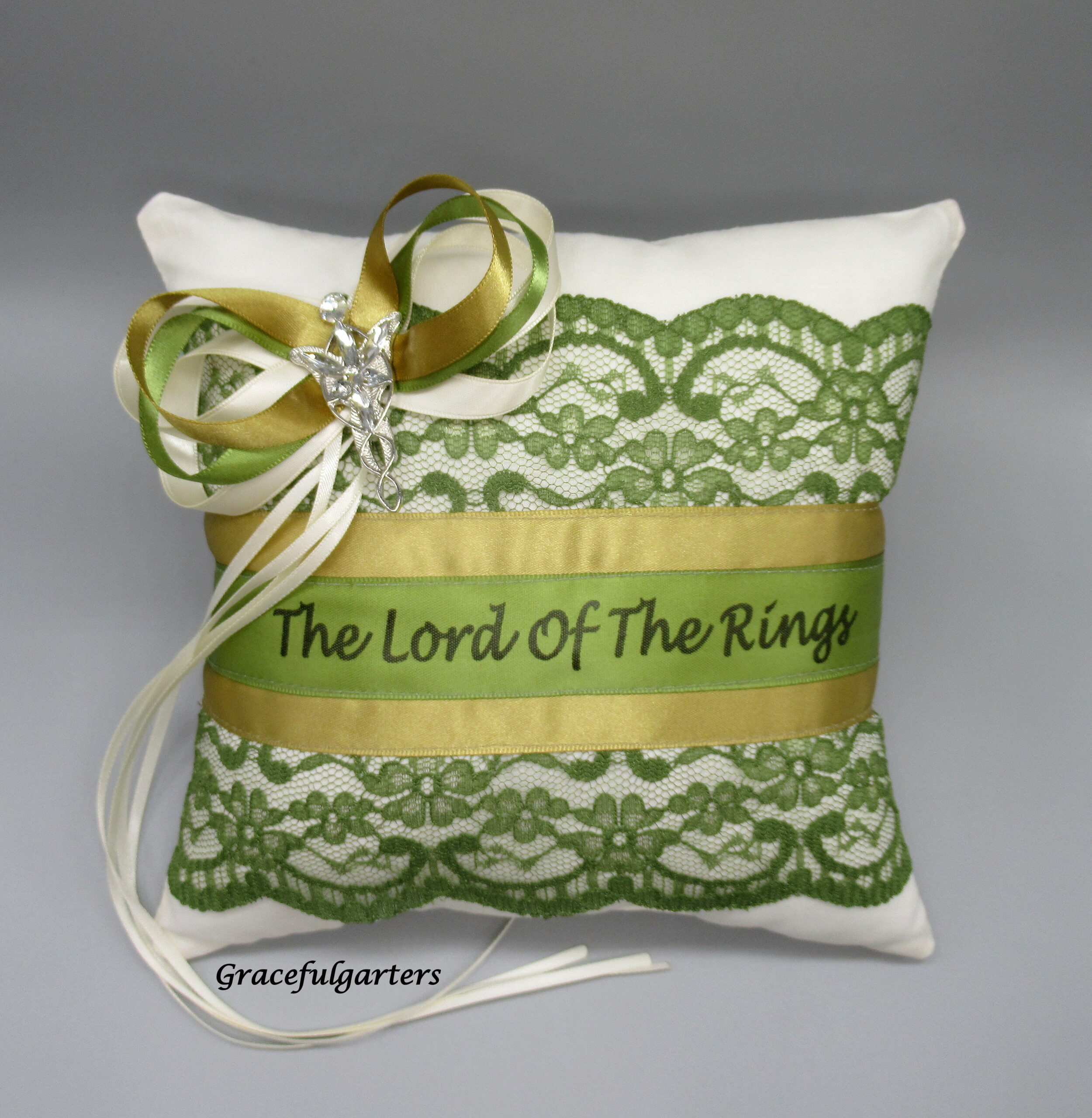 Bridal pillows for rings shop